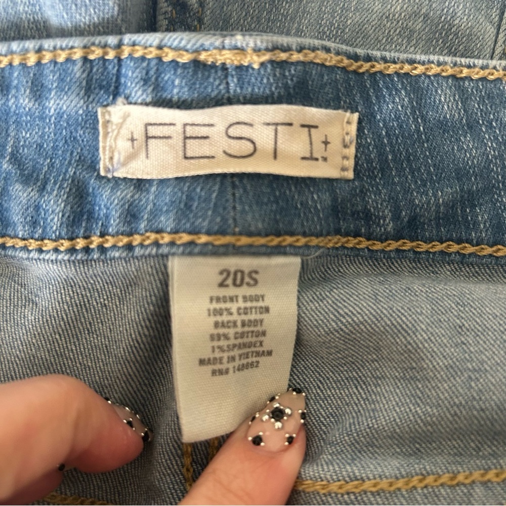 Torrid Festi Baggy Low-Rise Wide Leg Jean size 20s - Picture 7 of 7
